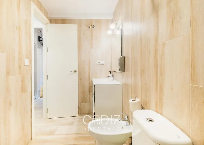 Hospederia Imar By Cadiz4rentals 게스트하우스 3*